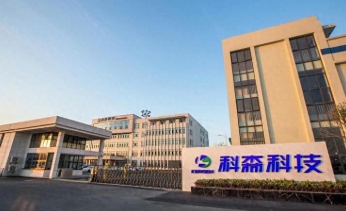 驭光而行 华为P50背后的技术孤勇与领垚科技的协同创新